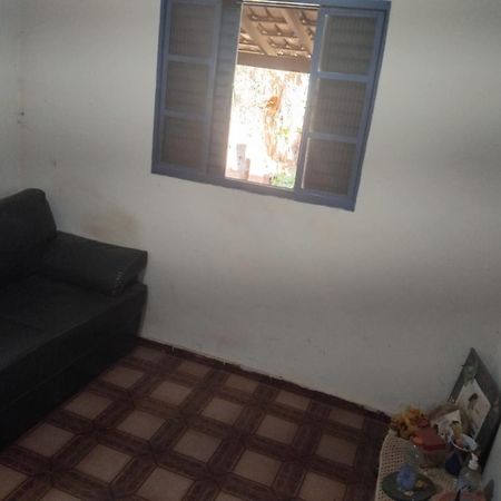 Sitio Bemtevi - Jockey Camping - Uberlandiaヴィラ エクステリア 写真
