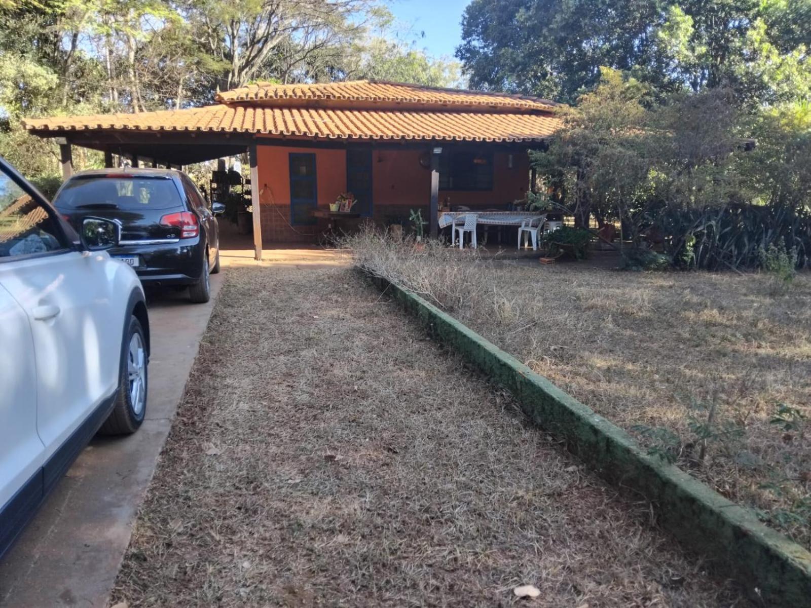 Sitio Bemtevi - Jockey Camping - Uberlandiaヴィラ エクステリア 写真