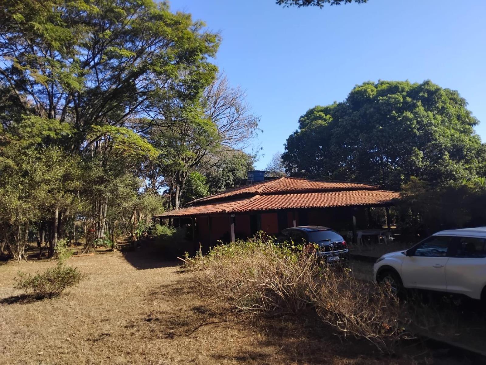 Sitio Bemtevi - Jockey Camping - Uberlandiaヴィラ エクステリア 写真